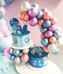 Ballon cakes