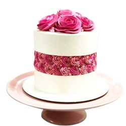 Rose faultline cake