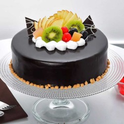 Fruitdelight chocolate cake