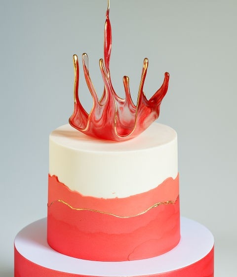 Isomalt cake