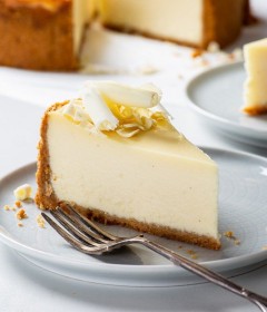 CHEESE CAKE