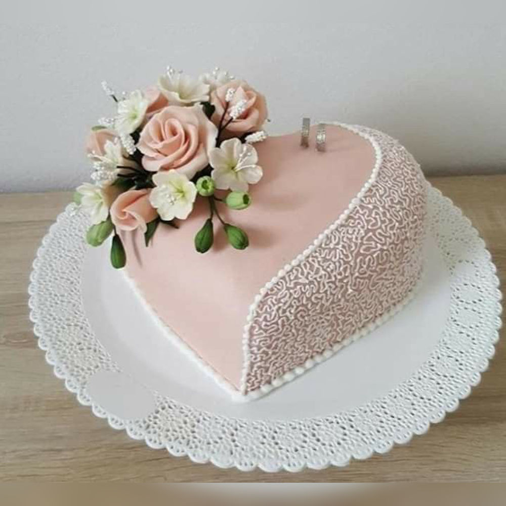 Eternal Love Cake