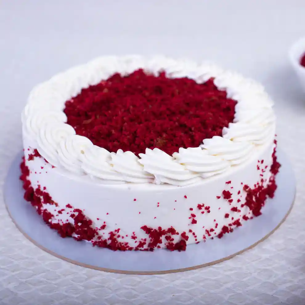 Glossy Red Velvet Cake