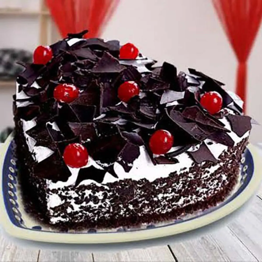 Heartly blackforest cake